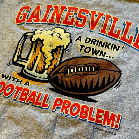 UF Football Drinking T-shirt - Picture 1 of 4